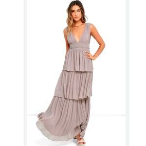 Lulus Taupe pleated Maxi tiered dress size Medium